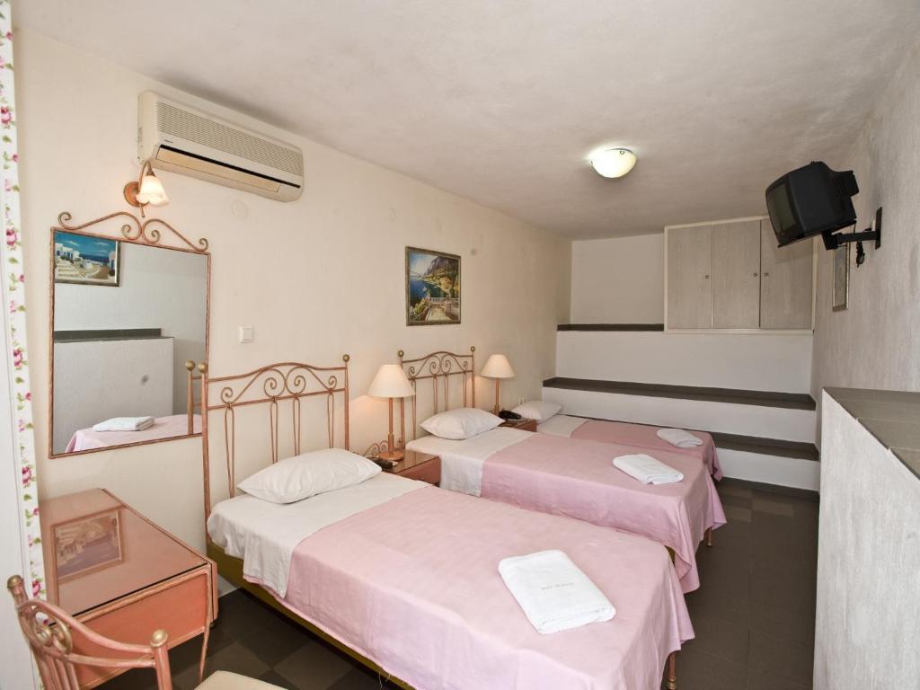 Vana Holidays Ornós Rom bilde